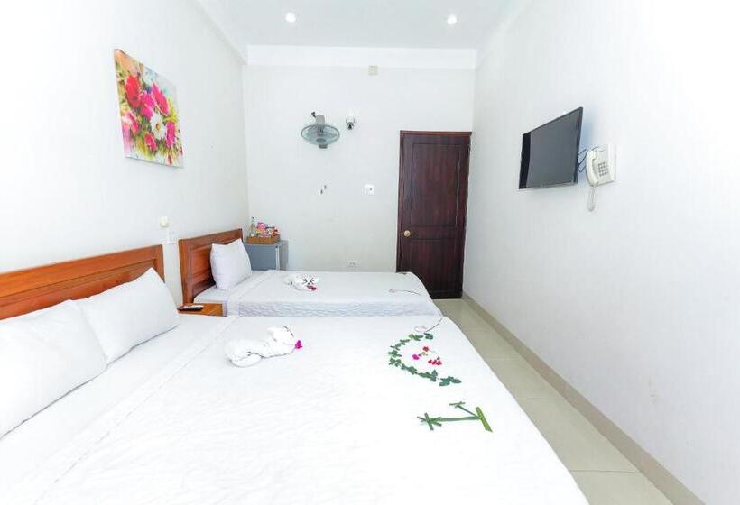 هتل Khách sạn Ciao Quy Nhơn