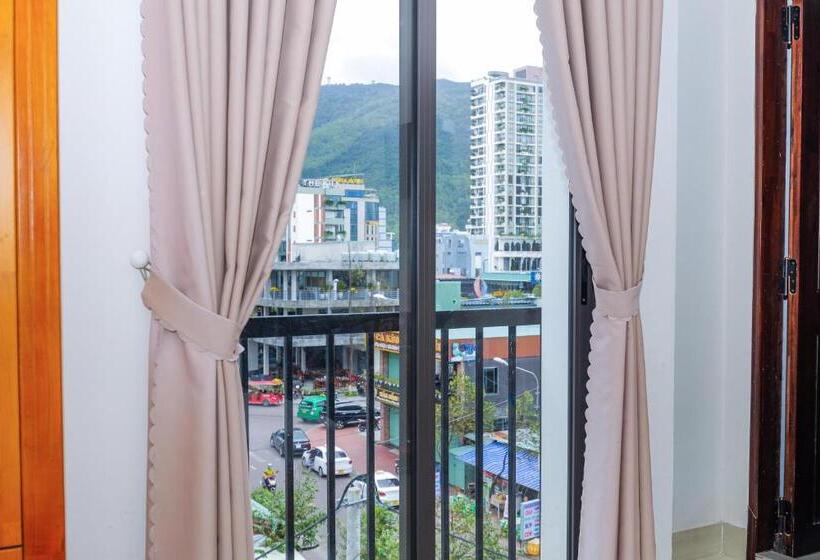 هتل Khách sạn Ciao Quy Nhơn
