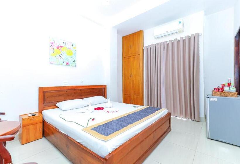 هتل Khách sạn Ciao Quy Nhơn