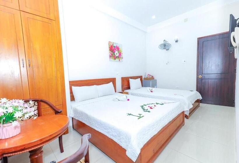 هتل Khách sạn Ciao Quy Nhơn