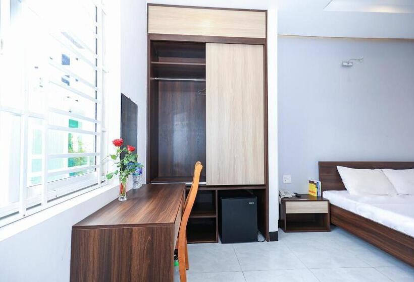 هتل Khách sạn Ciao Quy Nhơn