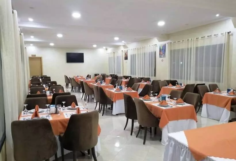 هتل Oasis Palace