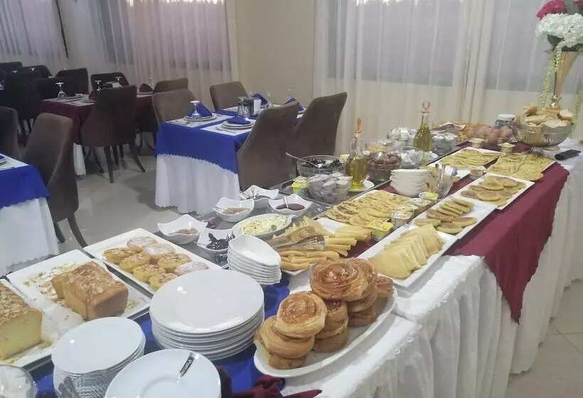 هتل Oasis Palace