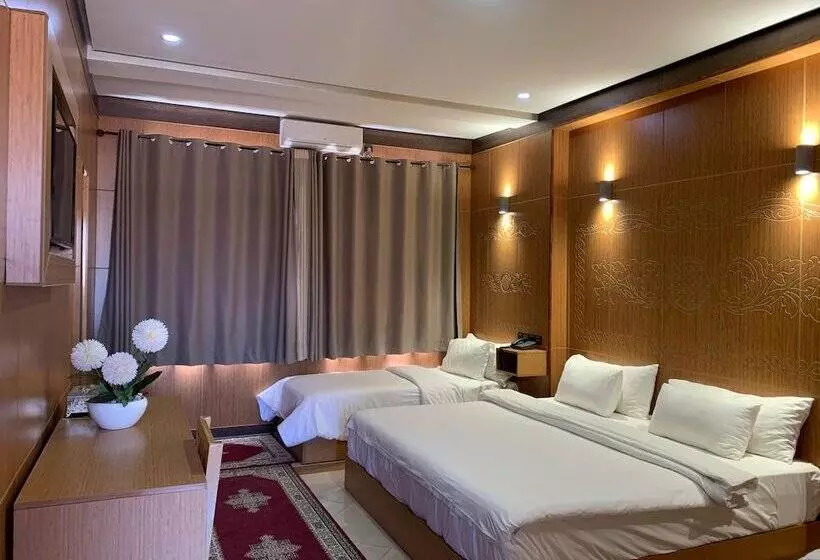 هتل Oasis Palace