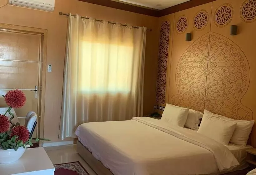 هتل Oasis Palace