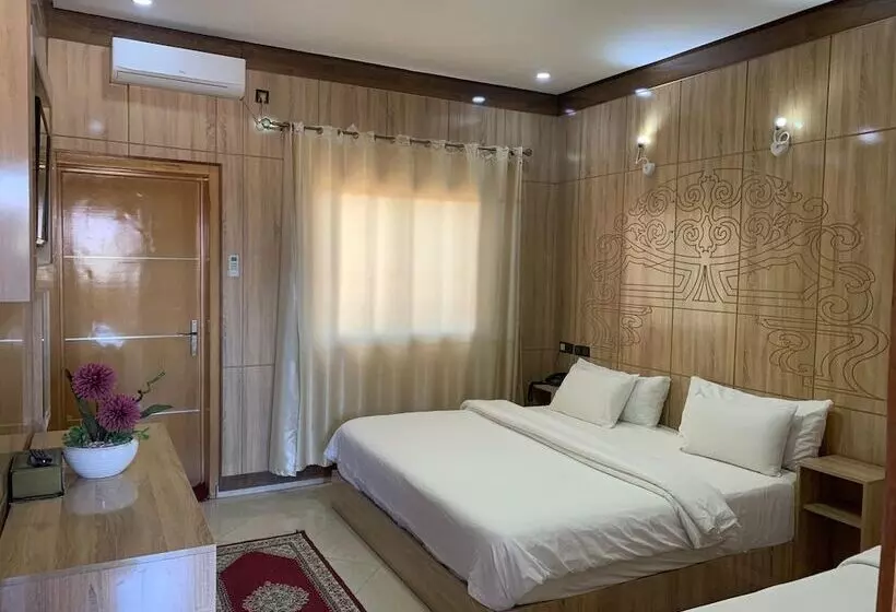 هتل Oasis Palace