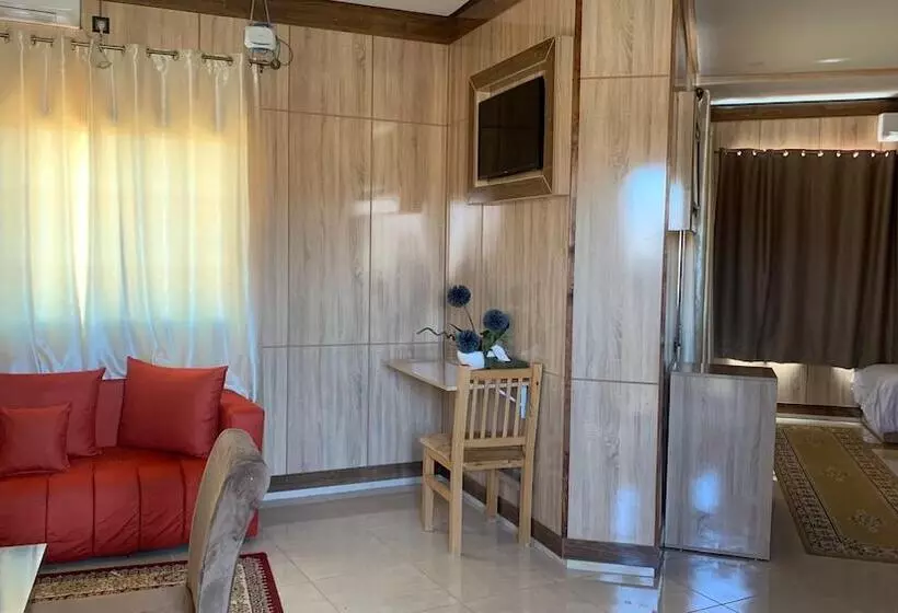 هتل Oasis Palace