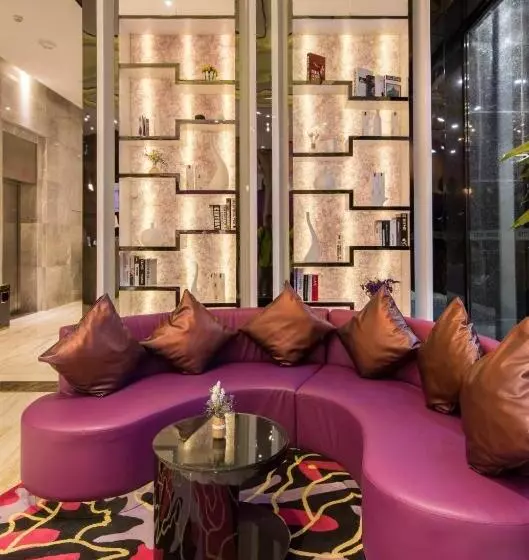 Lavande Hotel Qingyuan Sports Park Municipal Government