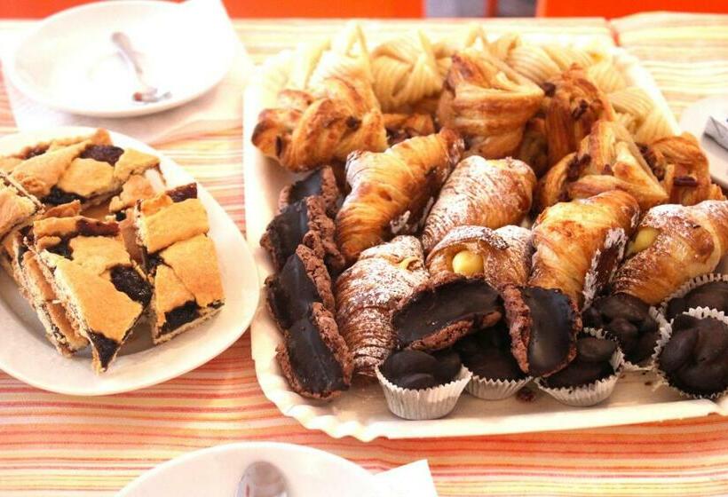 膳宿费 Alma Camere Affittacamere