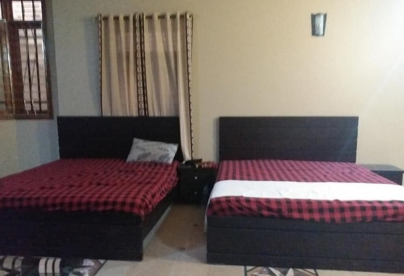 پانسیون Elegant Guest House Karachi