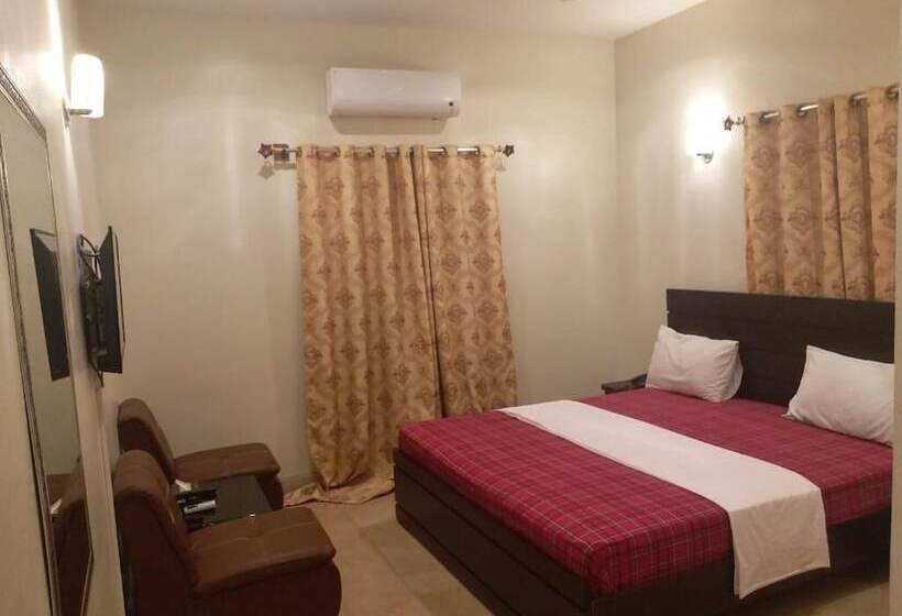 پانسیون Elegant Guest House Karachi