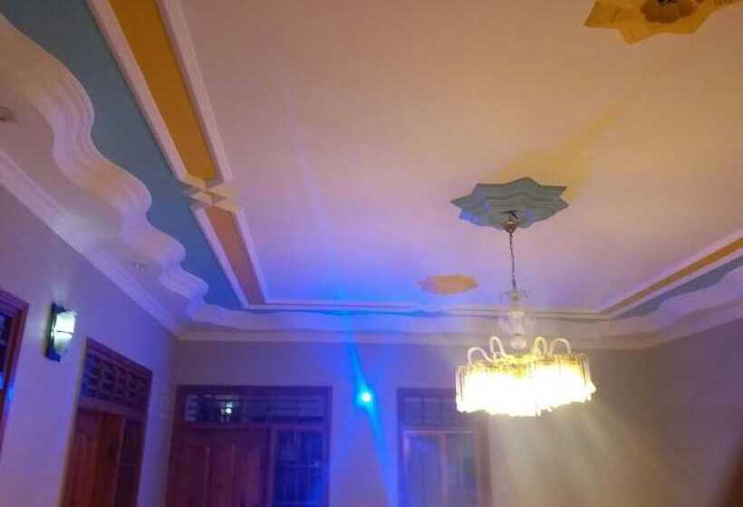 پانسیون Elegant Guest House Karachi