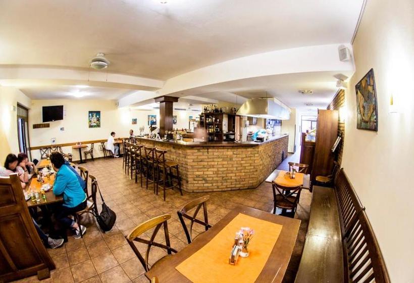 Majatalo Penzion Černej Pták