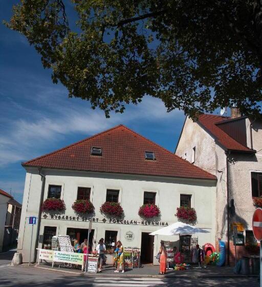 膳宿费 Penzion U Pešků