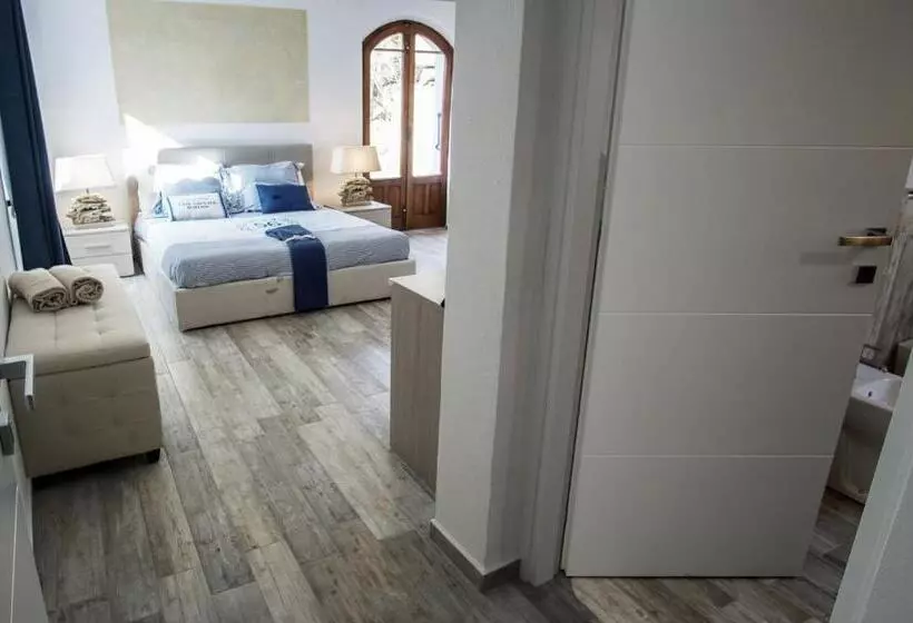 ペンション Villa Elena B&b Experience