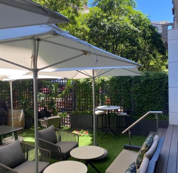 Taj Hotelapart, Taj Hotel Cape Town