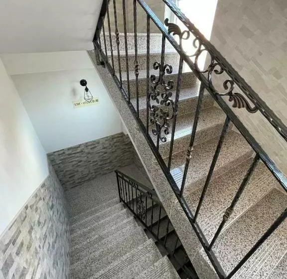 تختخواب و صبحانه Villa Lejla