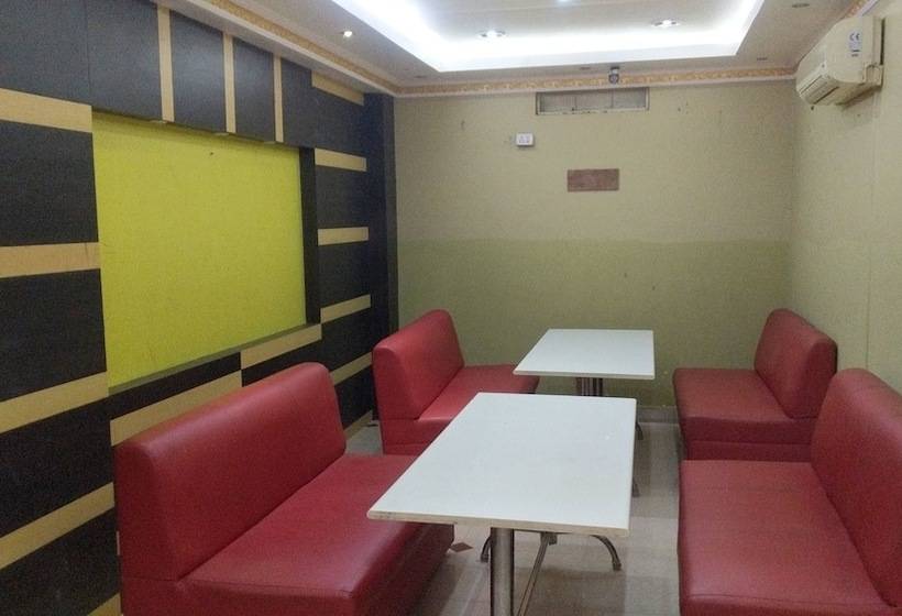 Hotel Kanish Home Stay