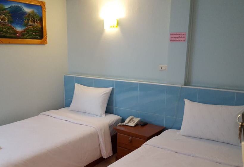 בית מלון כפרי Rongkhem City