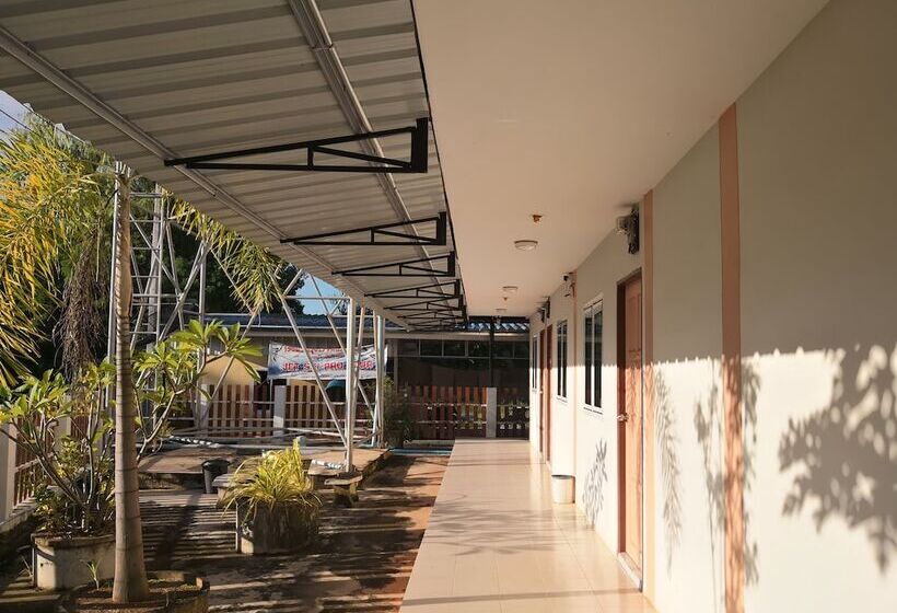 호텔 Rungrod Grand