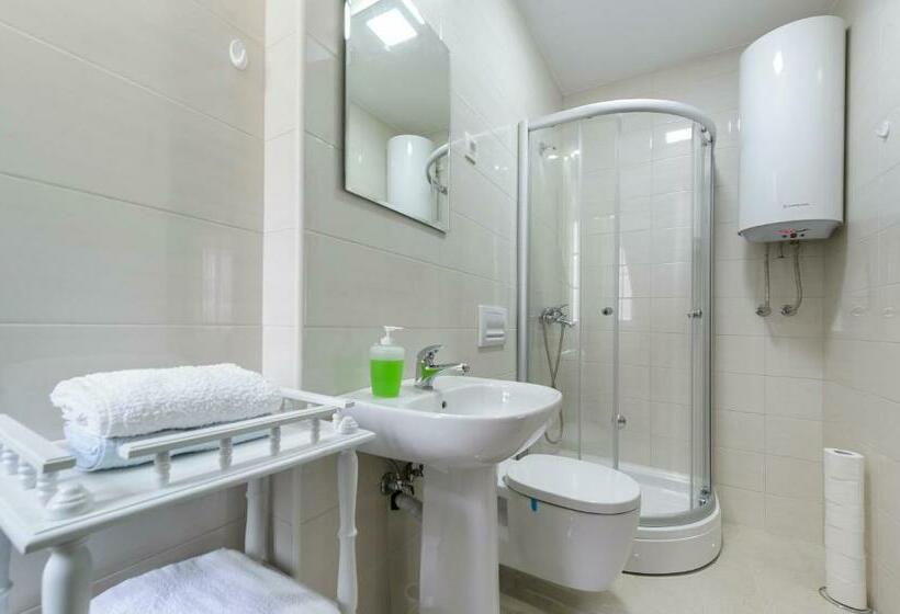 پانسیون La Vecchia Casa