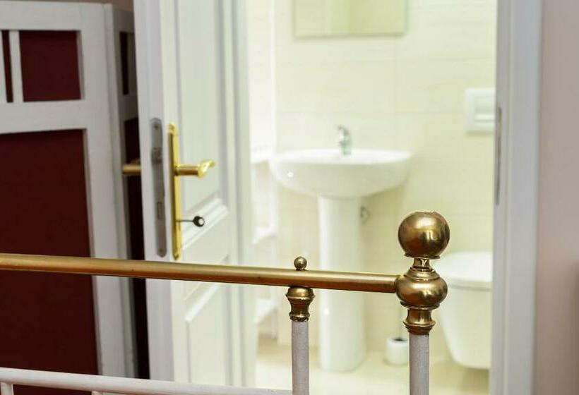 پانسیون La Vecchia Casa