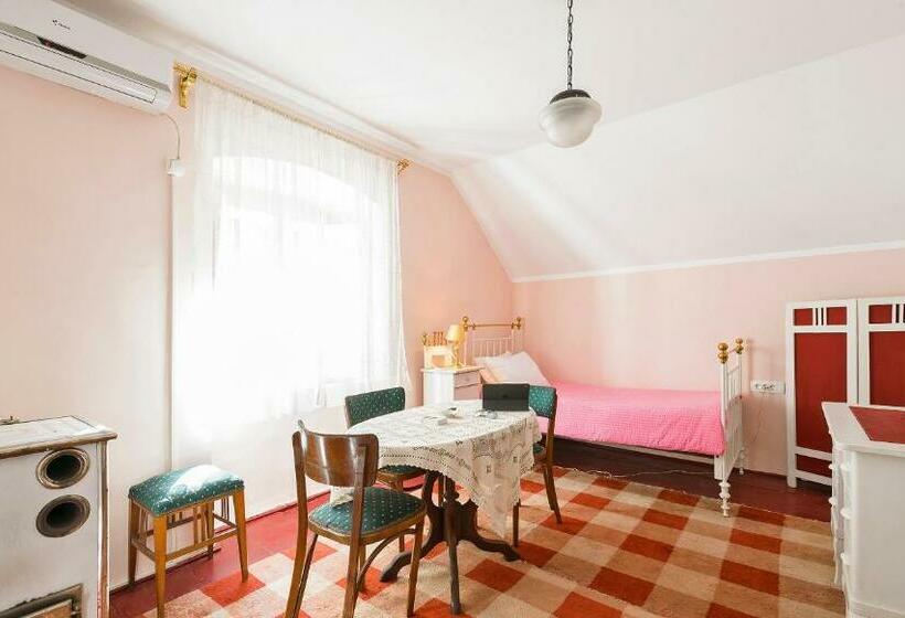 پانسیون La Vecchia Casa