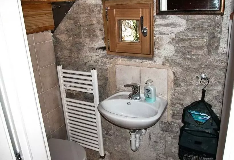 Aamiaismajoitus (B&B) Agriturismo Fattoria Ortoalpino