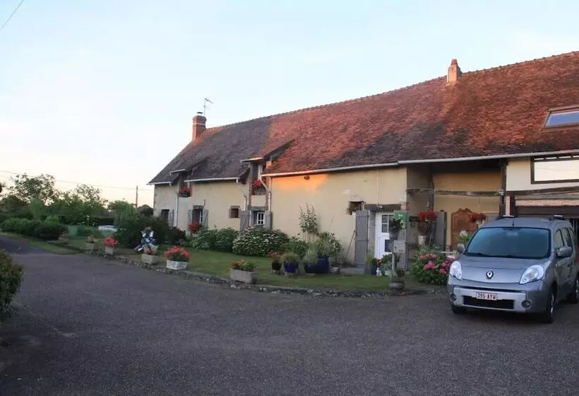 ベッドアンドブレックファースト Chambre D Hôtes Face à Briare