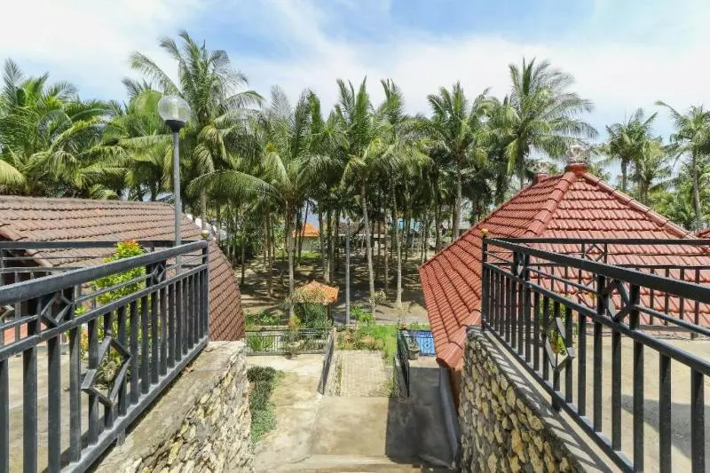 ベッドアンドブレックファースト Coconut Hill Cottages