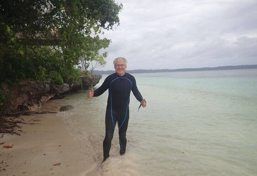 צימר Hoga Island Dive Resort Wakatobi