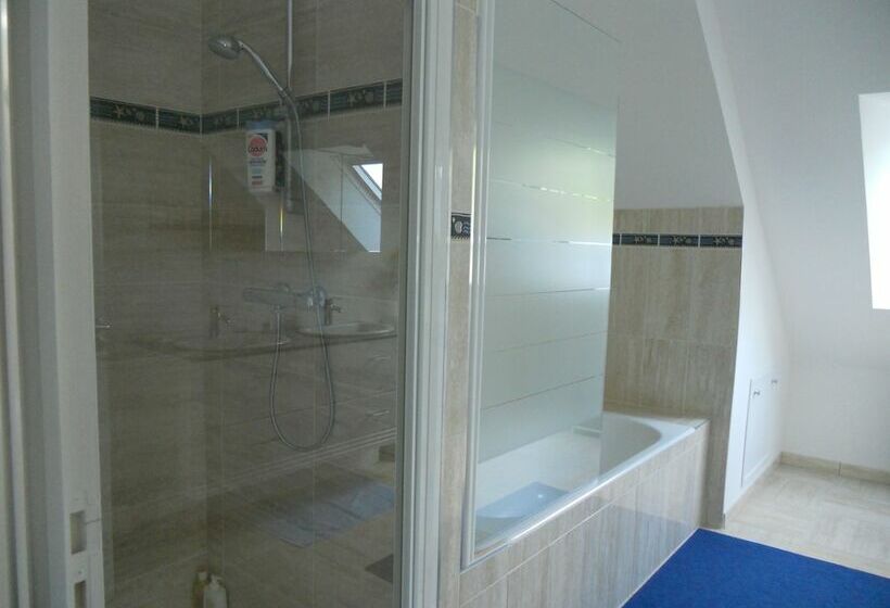 住宿加早餐  Le Clos Spinoza