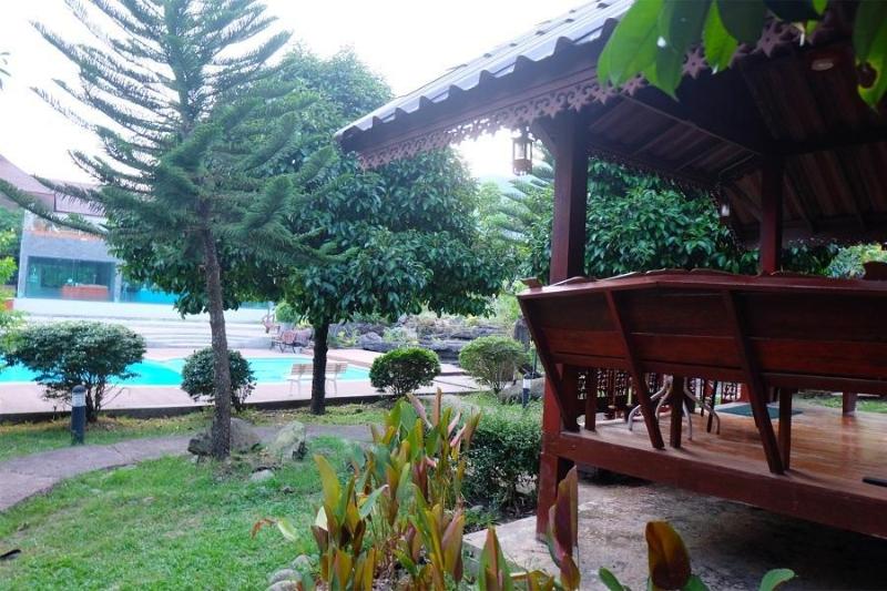 בית מלון כפרי Akantuka Homestay