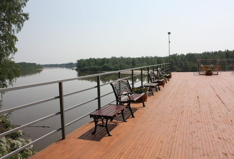 هتل Artlife Zaimka