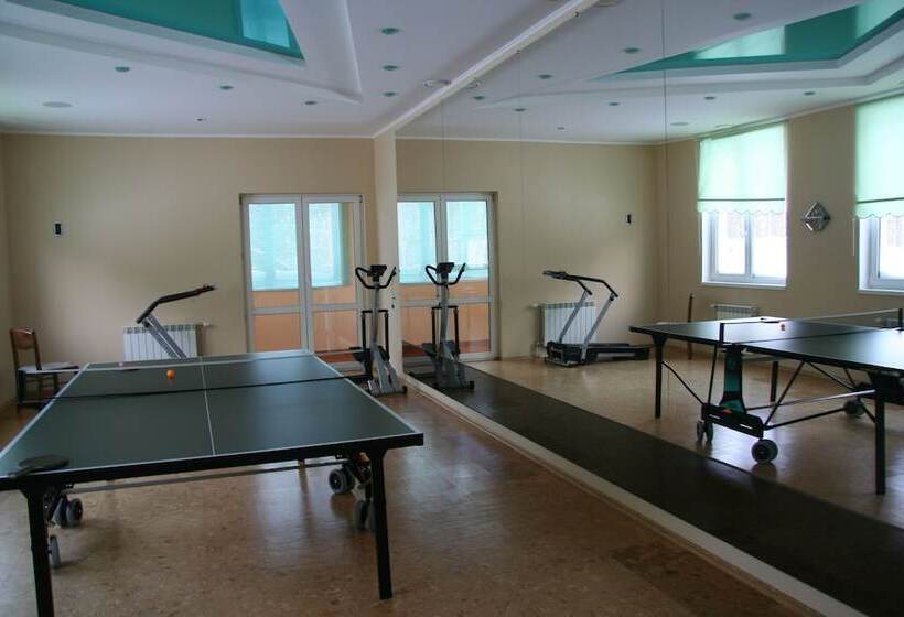 هتل Artlife Zaimka