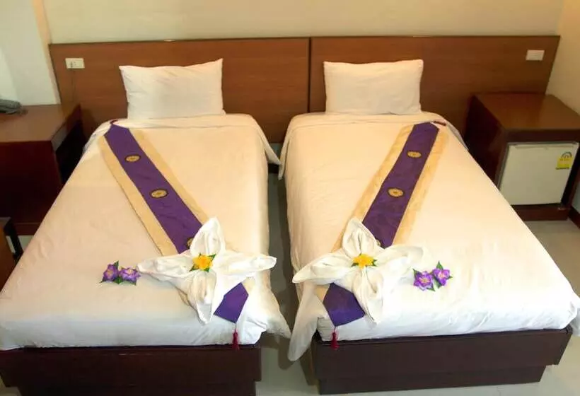 Hotelli Century Grand