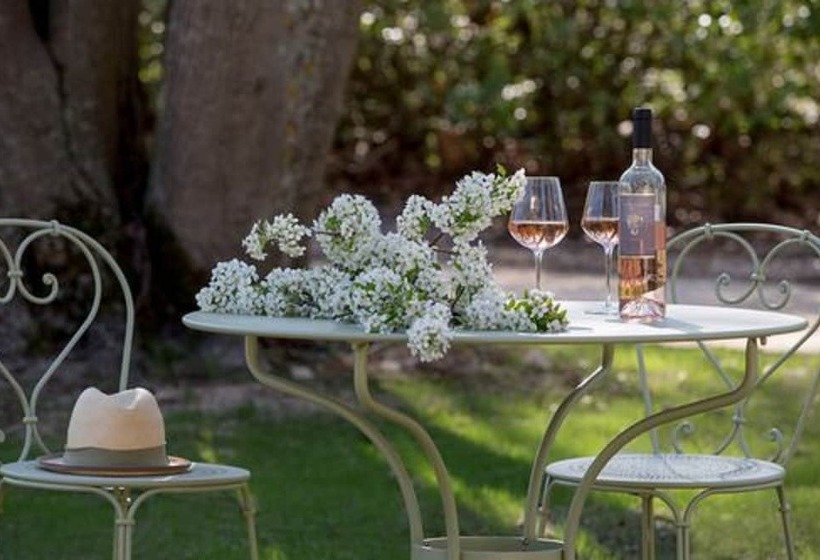 호텔 Chateau De Fonscolombe