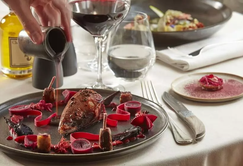 Hotelli Chateau De Fonscolombe