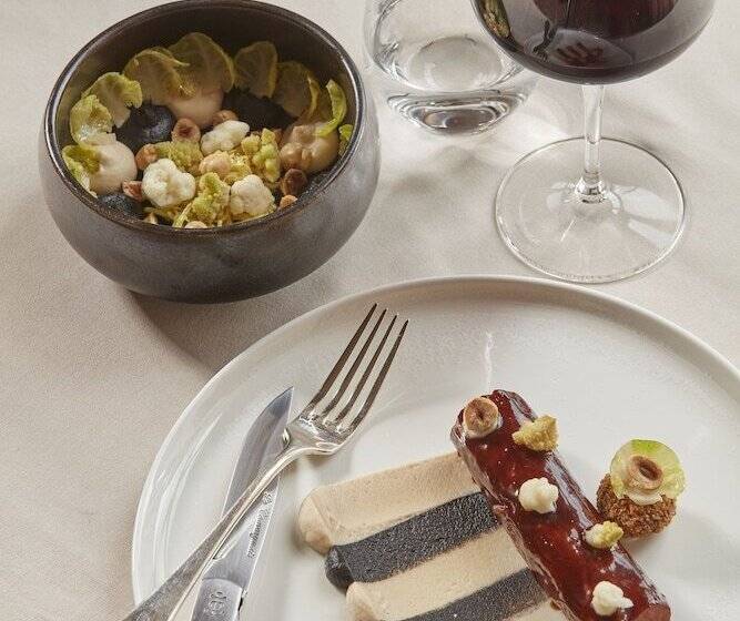 호텔 Chateau De Fonscolombe