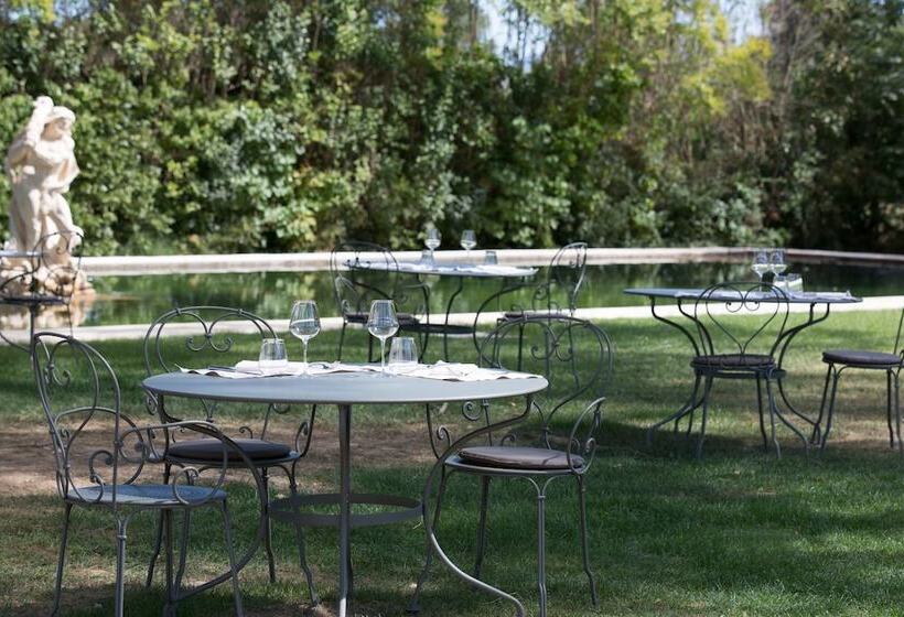 호텔 Chateau De Fonscolombe