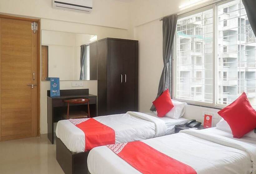 בית מלון כפרי Oyo 16570 I Suite