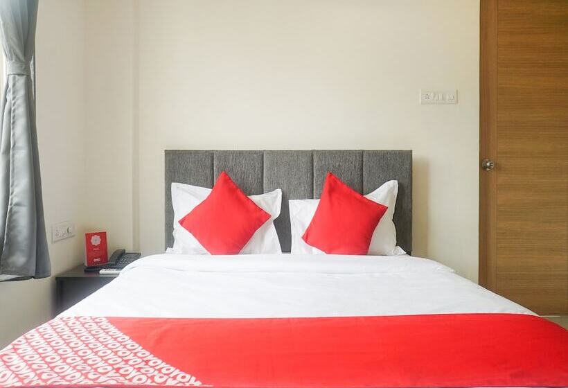 בית מלון כפרי Oyo 16570 I Suite