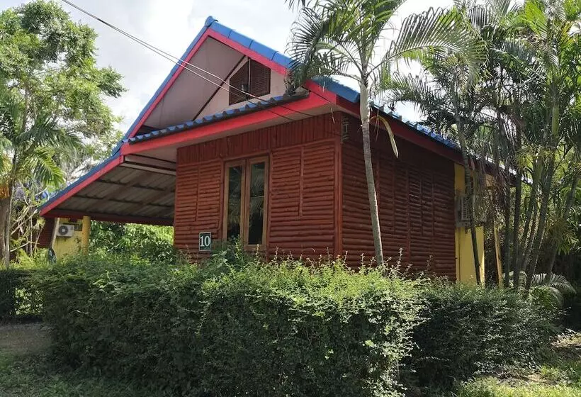 ホテル Piamsook Resort