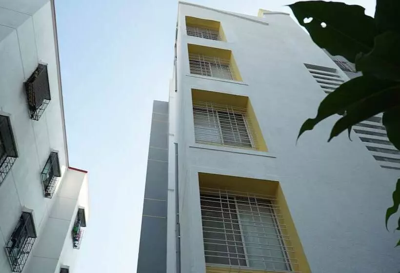 Hotelli Resonare Residency By Oyo Rooms