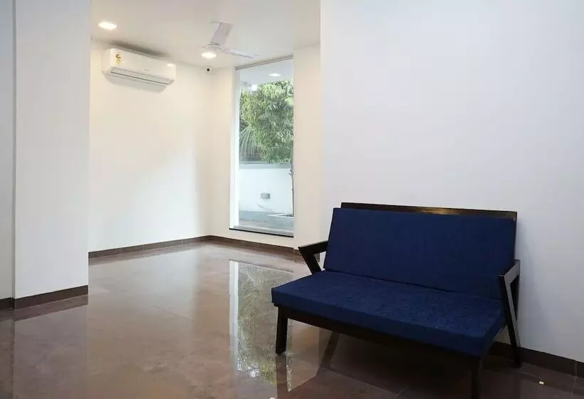 Hotelli Resonare Residency By Oyo Rooms