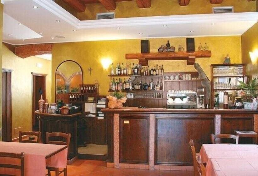 ホテル Ristorante Piazza Brembana