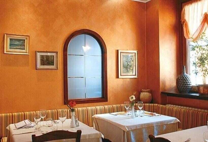 ホテル Ristorante Piazza Brembana