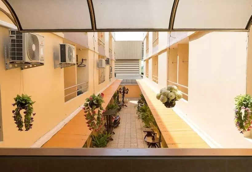 Hotelli Sabaidee Residence