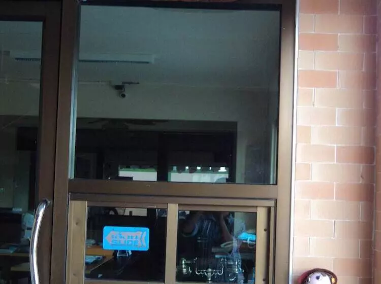 Hotelli Sabaidee Residence