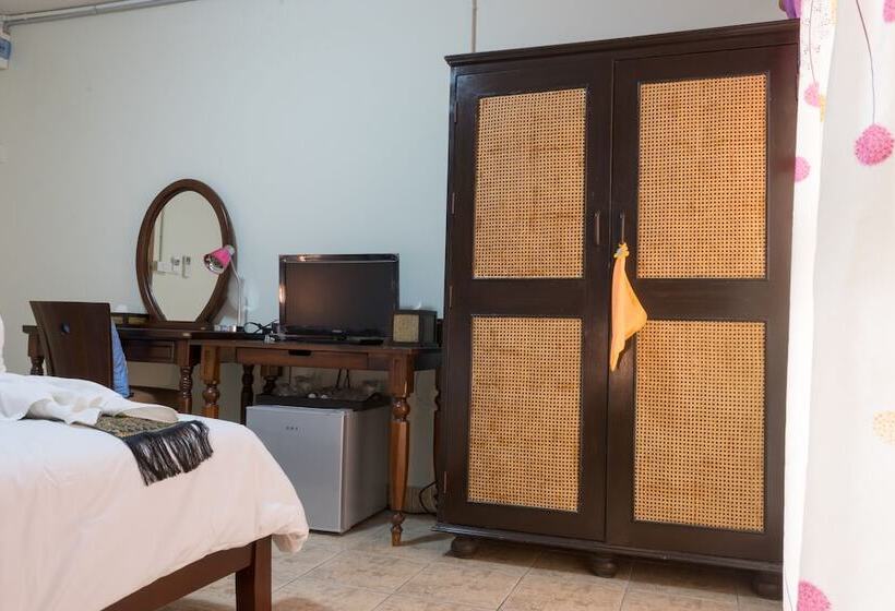 בית מלון כפרי Sabaidee Residence